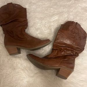 Women’s faux brown leather dress cowgirl boots size 7